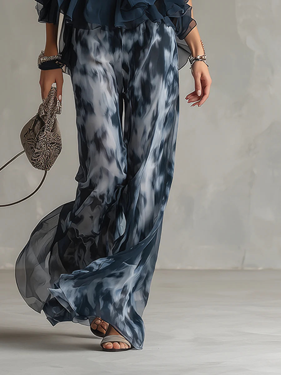 Fiorella | Conjunto Completo con Top Halter en Chiffon y Pantalones Estampados de Pierna Ancha